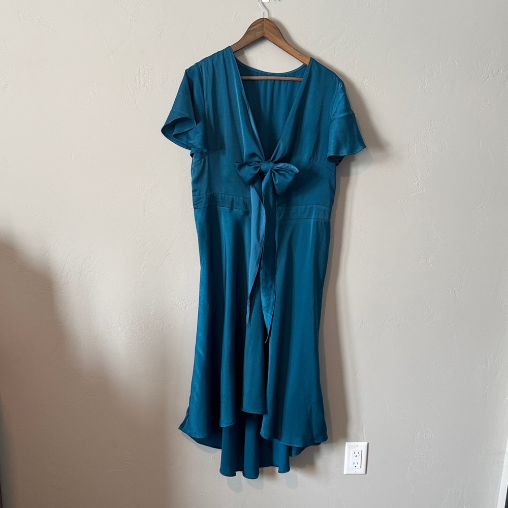 Elegant Teal Dress